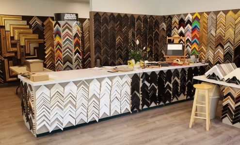 Gregory James Gallery - Fine Art & the Art of Picture Framing