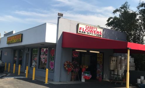 Gabby's Flowers (inside Yesi's Flowers)