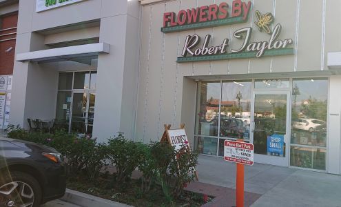 Flowers By Robert Taylor