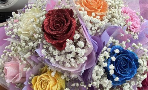 Maxim Flower & Gifts