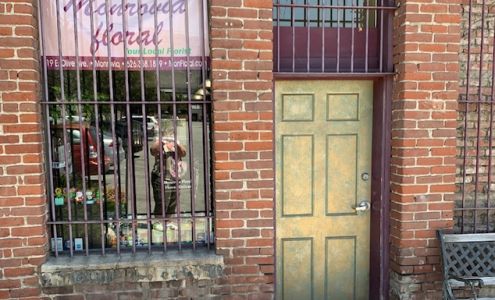 Monrovia Floral & Flower Delivery