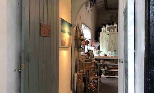 Lily Pad Floral Design