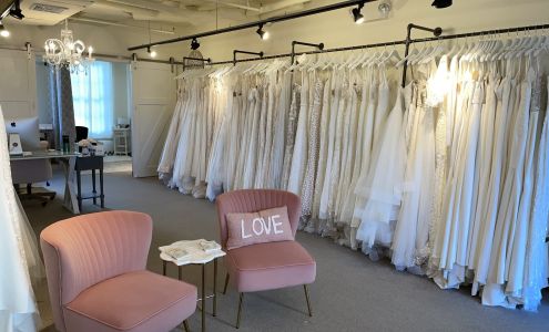 Head Over Heels Bridal Boutique