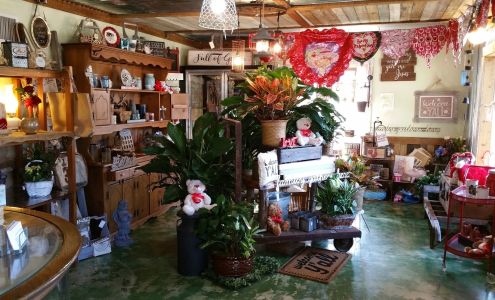 Martha's Flower & Gift Shop