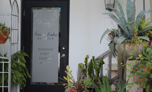 Grace Lakes Florist, Inc