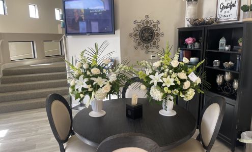 ESCALON COUNTRY FLOWERS