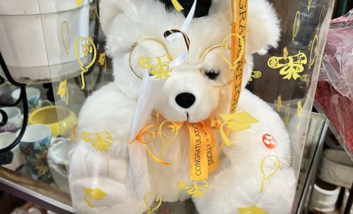 Lamont Flower & Gift Shop