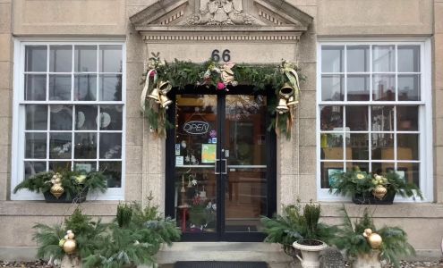 Old Bank Flowers and Greenery