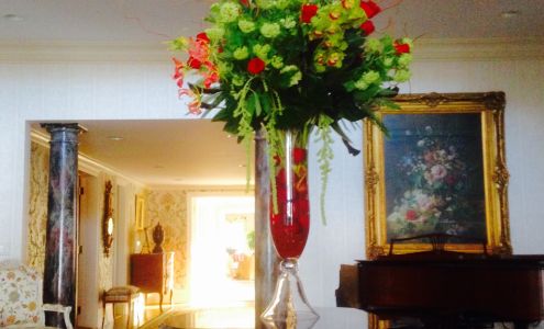 Bouquets & Beyond Florals and Events