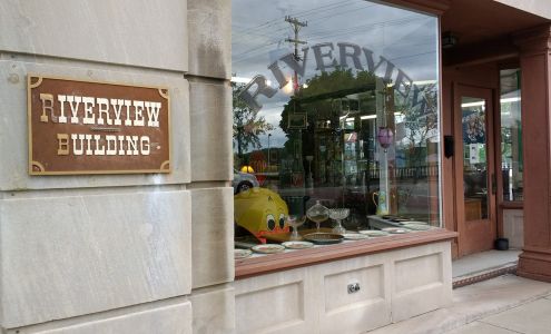 Riverview Antiques