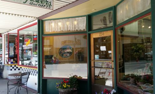 Neill's Flowers & Gifts