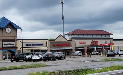 M&M Plaza