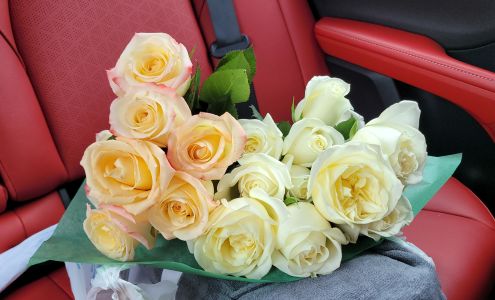 Paris Florist and Gifts