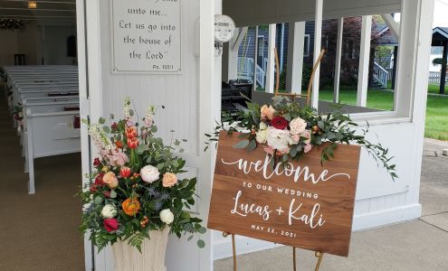 Picket Fence Floral and Design