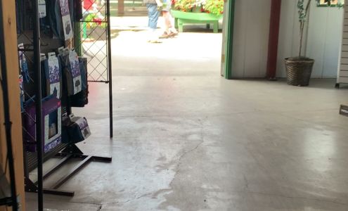 Hooper's Garden Center