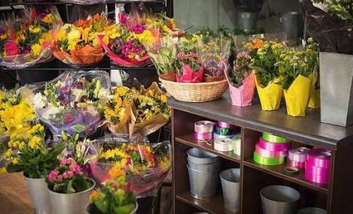 Mostly Martha's Floral Designs