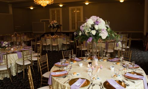 A Fashionable Flower Boutique