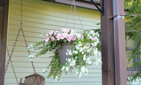 Barnes Greenhouses Inc