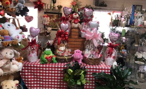 Wine & Roses Florist