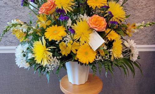 Robert Brown's Flower Shoppe