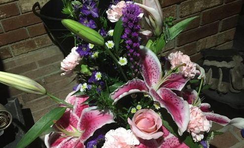 Double Bloom Flower Shop