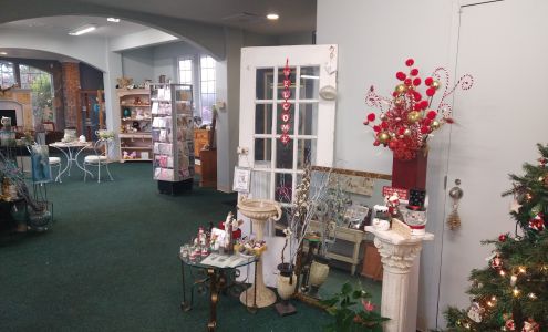 Williams Flower & Gift - Bremerton Florist