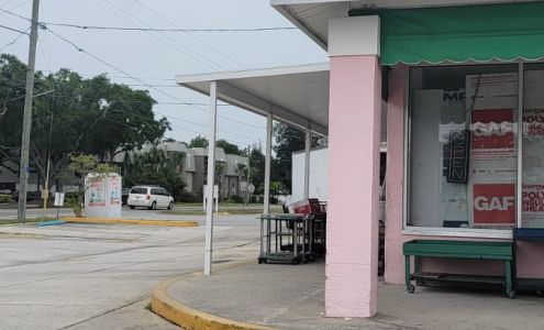 John's Fresh Produce Market