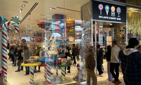 Dylan's Candy Bar