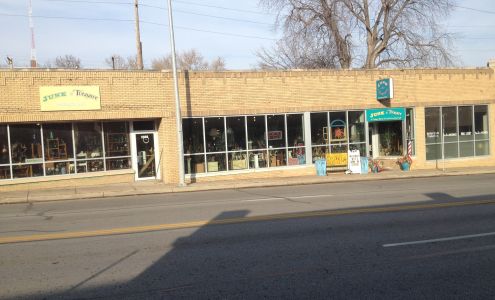 Junk-n-Treasure Thrift Store