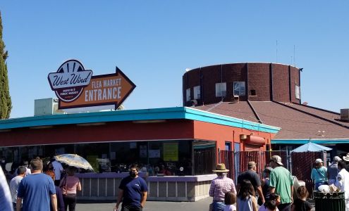 San Jose Capitol Flea Market