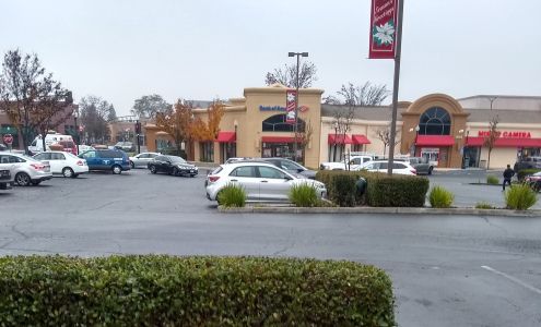 Courtyard Shopping Center