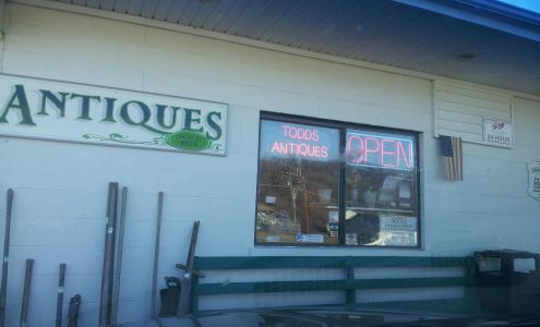 Todds Antique Mall Paint Lick