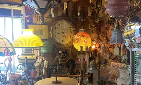 Gary's Antiques & Lamp Restoration