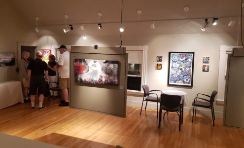 Zullo Gallery Center For the Arts