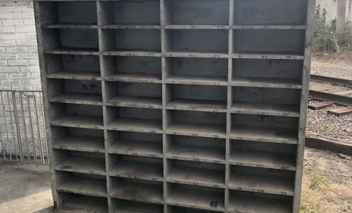 Vintage Green Antiques