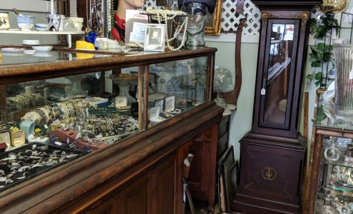 Anthony Village Antiques