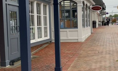 Potomac Village Shopping Center