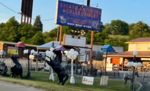 Estate Antiques & Collectibles