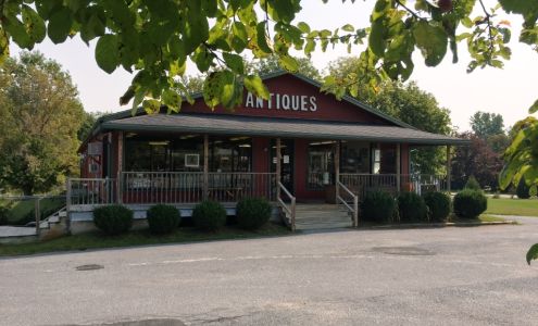Champlain Valley Antique Center