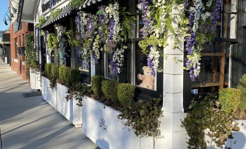 White House Home Malverne