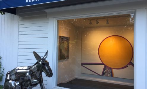 Berta Walker Gallery