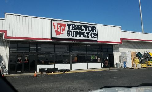 Tractor Supply Dyersburg