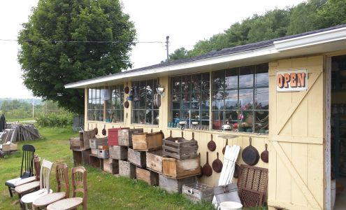 Wilbur's Antiques Greene