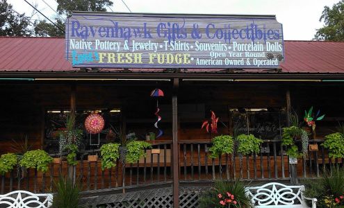 Ravenhawk Gifts & Collectibles