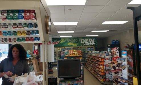 Corner Market Tuckasegee