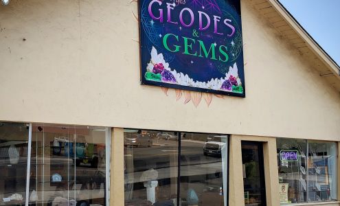 Georges Geodes And Gems