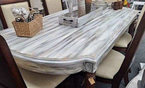 Everybody's Antiques