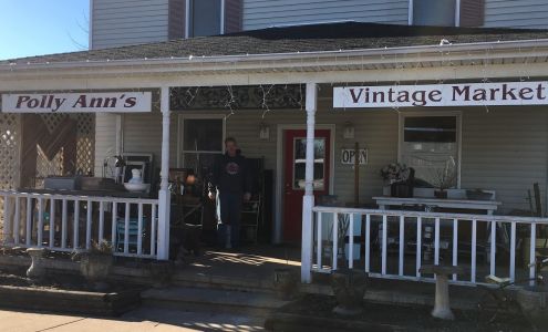 Polly Ann's Vintage Market Mount Vernon