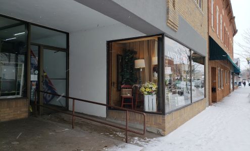 Caledonia Street Antique Mall