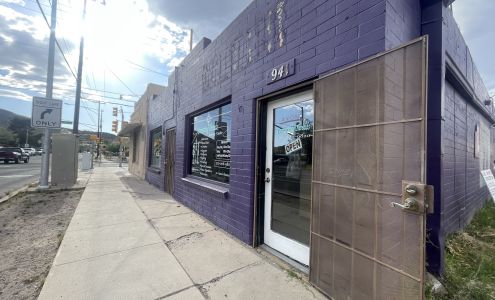 Connecting Threads Sewing Studio